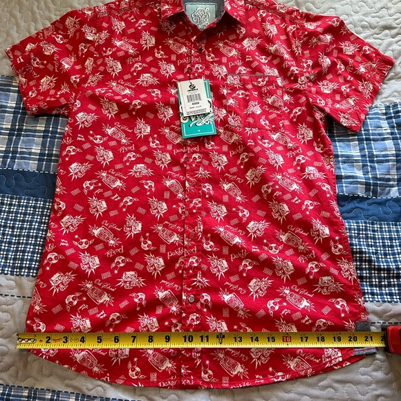 Good Vibes by Drill, Slim Fit Shirt Short Sleeve Button Up Red Cotton. - Picture 7 of 11